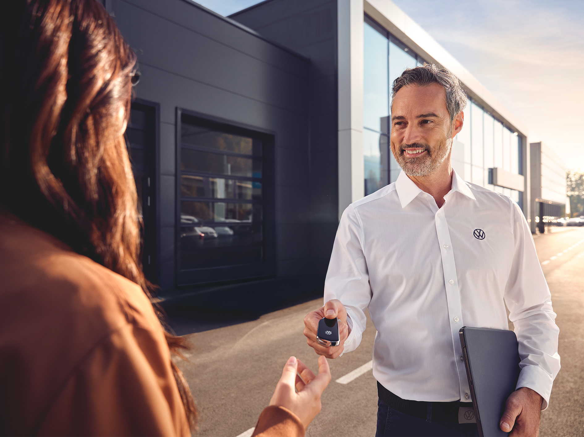 Schl&uuml;ssel&uuml;bergabe